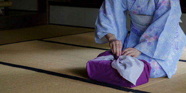 出雲そばギフト お中元・お歳暮 ─ 夏冬の季節のご挨拶に